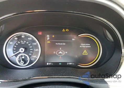 2022 Genesis Gv70 Base from USA, damaged, VIN KMUMADTB9NU062660